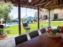 Family Friendly Villa Hermes With Private Pool