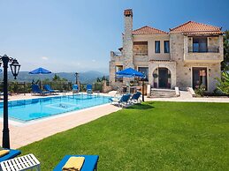 Family Friendly Villa Hermes With Private Pool
