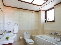 Family Friendly Villa Hermes With Private Pool