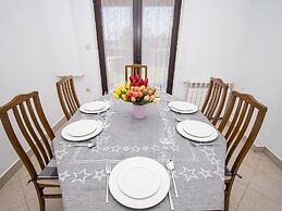 Modern Apartment Near the Beach in Istria