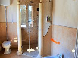 Divine Holiday Home in Giosa Marea with Sauna & Hot Tub