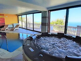 Divine Holiday Home in Giosa Marea with Sauna & Hot Tub