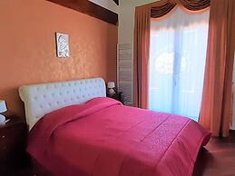 Divine Holiday Home in Giosa Marea with Sauna & Hot Tub