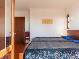 Cozy Villa in Albufeira With Swimming Pool