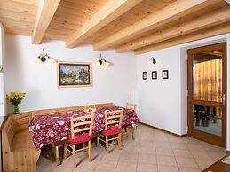 Belvilla by OYO Chalet Mughetto