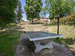 Tuscan Farmhouse in Peccioli with Swimming Pool near Lakes