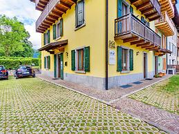 Belvilla by OYO Casa Colonia Trilo