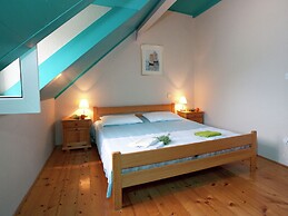 Beautiful Holiday Home on the Island Brac, With the Sea and a Small Be