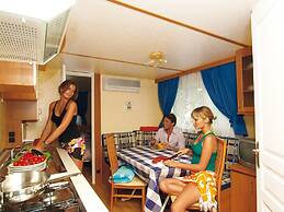 Chalet in a Coastal Park