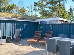 6 Person Holiday Home in Blokhus