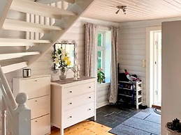 8 Person Holiday Home in Lindas