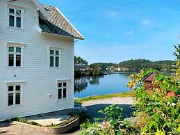 8 Person Holiday Home in Lindas