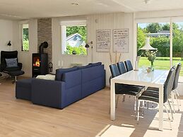 6 Person Holiday Home in Sydals