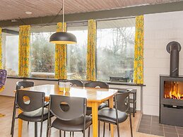 6 Person Holiday Home in Ans By