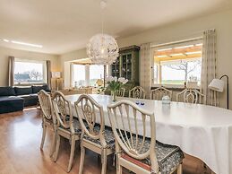 8 Person Holiday Home in Harpelunde