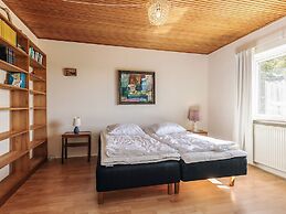 8 Person Holiday Home in Harpelunde