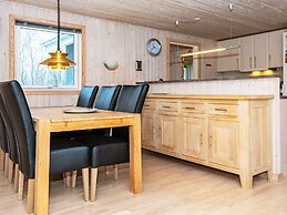 6 Person Holiday Home in Herning