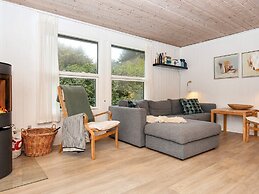 Sunny Hillside Cottage-by Traum