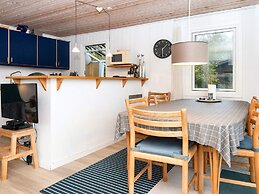 Sunny Hillside Cottage-by Traum