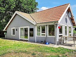 4 Person Holiday Home in Store Fuglede