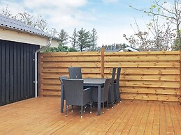 Cozy Coastal Retreat in Gronhoj-by Traum