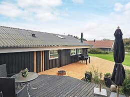 Cozy Coastal Retreat in Gronhoj-by Traum