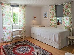 Cozy Archipelago Stay in Smogen
