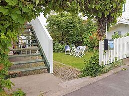 Cozy Archipelago Stay in Smogen