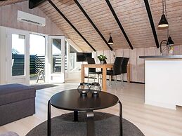 Cozy Dune Cottage Retreat-by Traum