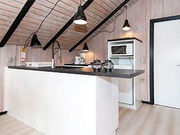 Cozy Dune Cottage Retreat-by Traum