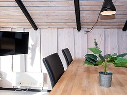 Cozy Dune Cottage Retreat-by Traum