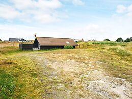 Cozy Dune Cottage Retreat-by Traum