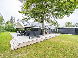 6 Person Holiday Home in Henne