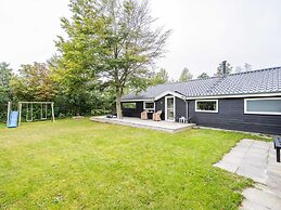 6 Person Holiday Home in Henne