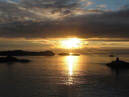 Holiday Home in Farstad