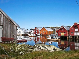 Holiday Home in Farstad