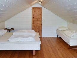 Holiday Home in Farstad