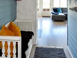 Holiday Home in Farstad