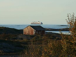 Holiday Home in Farstad