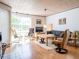 6 Person Holiday Home in Oksbol