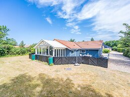 6 Person Holiday Home in Tarm