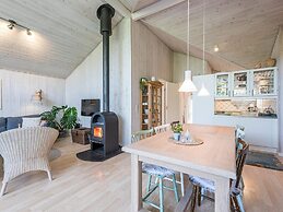 6 Person Holiday Home in Tarm