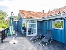 6 Person Holiday Home in Tarm