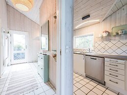 6 Person Holiday Home in Tarm