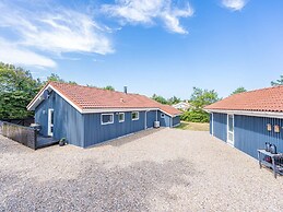 6 Person Holiday Home in Tarm