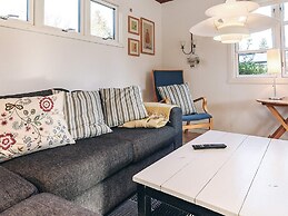 6 Person Holiday Home in Vaeggerlose