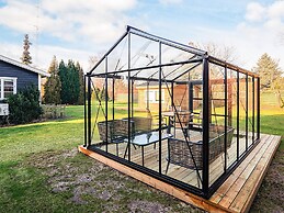 6 Person Holiday Home in Vaeggerlose