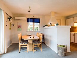 6 Person Holiday Home in Hemmet