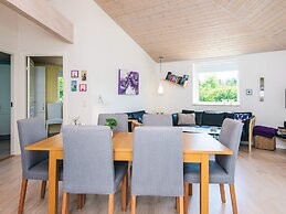 6 Person Holiday Home in Tarm