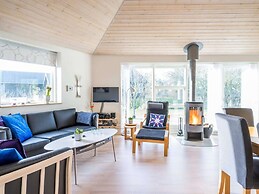 6 Person Holiday Home in Tarm